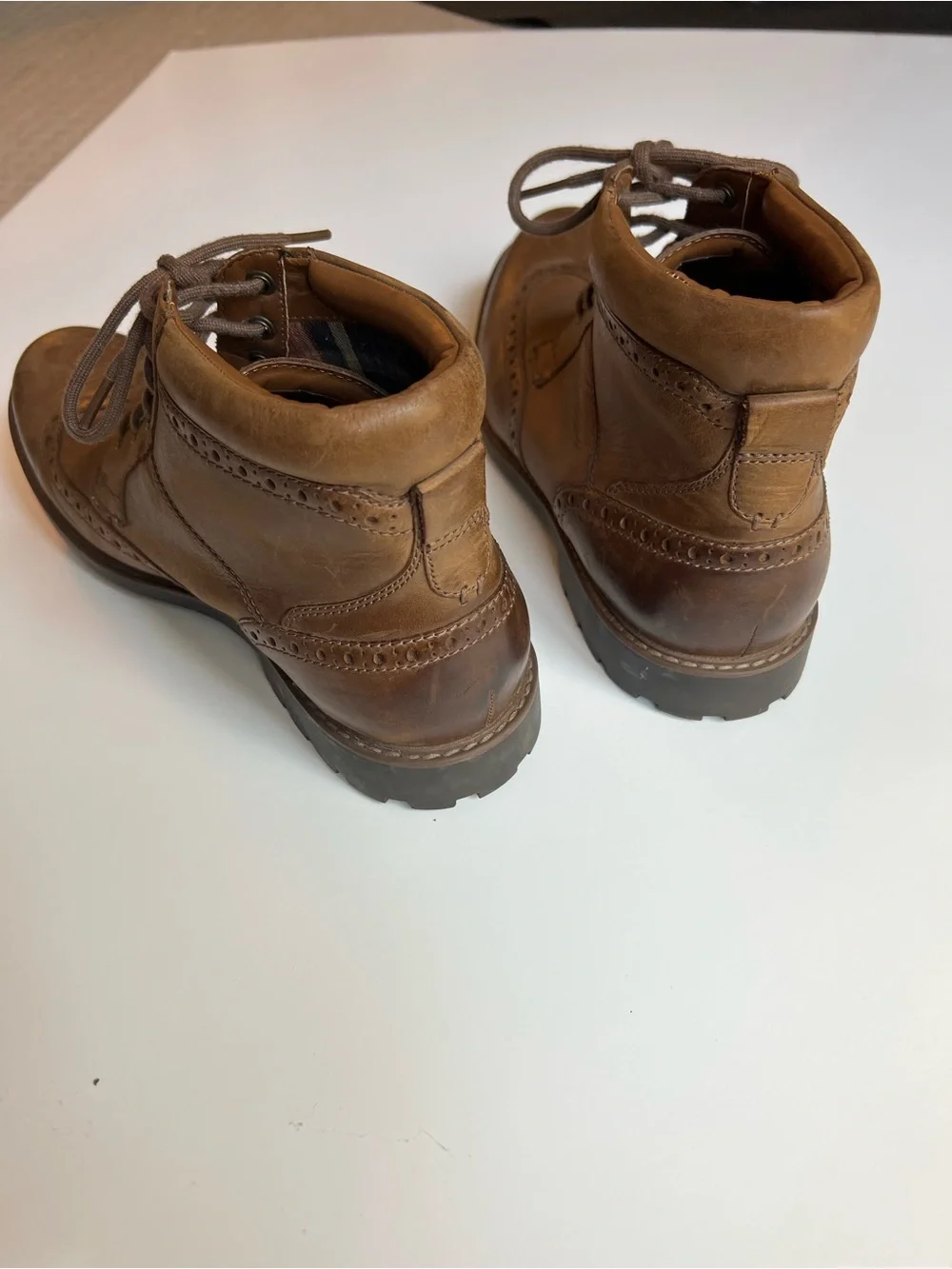 Clarks Men's Brown Leather Chukka Wingtip Lace-Up Boots